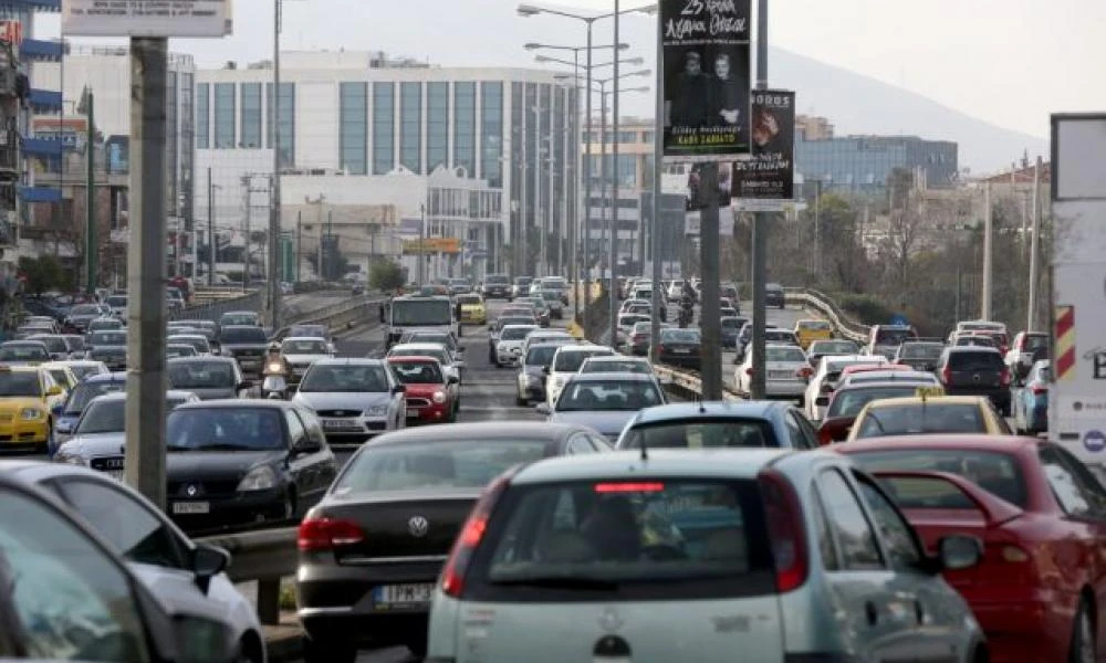 Απεργία: Ταλαιπωρία στους δρόμους του Λεκανοπεδίου – Πού εντοπίζονται τα μεγαλύτερα προβλήματα